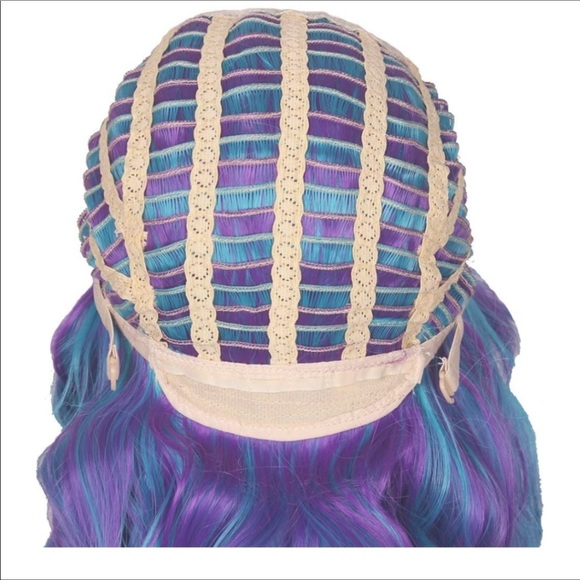 🆕️ Long Curly Cosplay Wig W/ 2 Ponytails - Picture 4 of 8